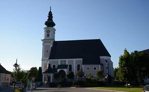 Pfarrgemeinde Atzbach / Erasmus Grünbacher Dekanat Schwanenstadt, Pfarrkirche Atzbach