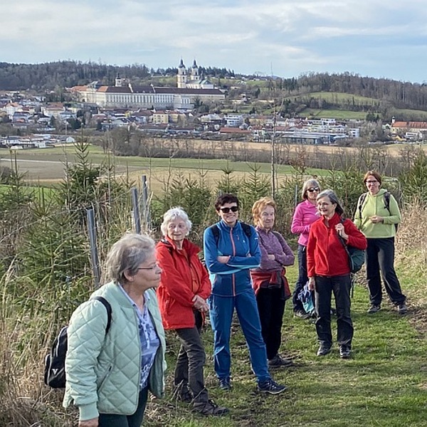Frauenwandern 2024 / KAB OÖ - elza Frauenwandern 2024