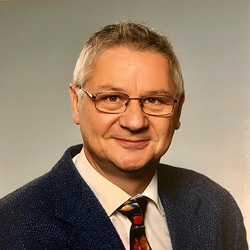 Mag. Otmar Pum