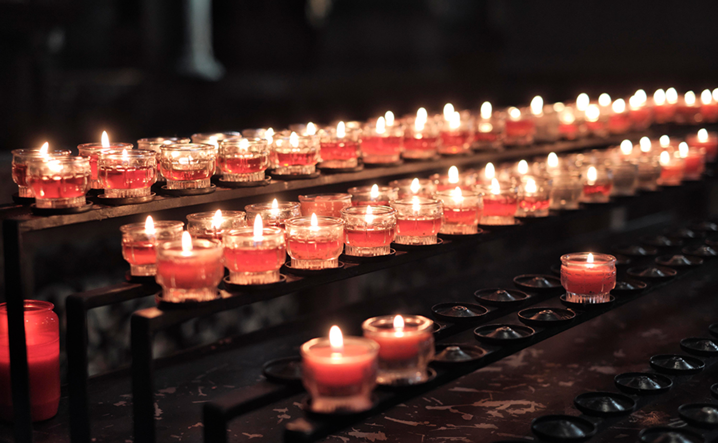 Die Kerze: Gebet ohne Worte / (c) Martin Swoboda Die Kerze: Gebet ohne Worte