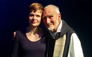 (v.l.) Bettina Buchholz, David Steindl-Rast