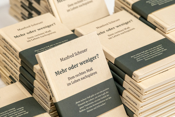 'Mehr oder weniger? Dem rechten Maß im Leben nachspüren'.