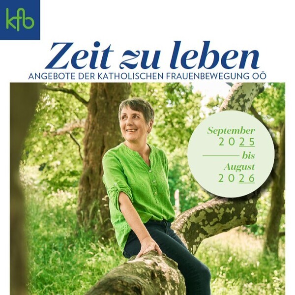 Cover kfb-Veranstaltungskalender 2025/26 / ©kfb/Welt der Frauen