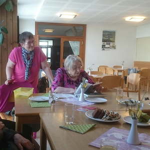 Seniorenclub mit Elfriede W.