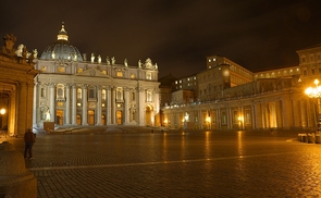 Petersplatz bei Nacht