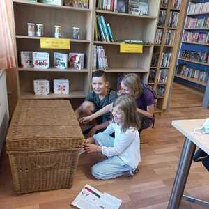 Kronen-Rallye in der Bibliothek Kirchham