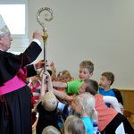 Besuch im Kindergarten / Visitation Pfarre Neumarkt i. Mkr., 24.6.2013