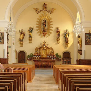 Pfarrkirche Alberndorf (neu renoviert)