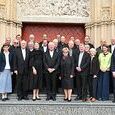 Mitglieder der Bischofskonferenz, der Unabhängigen Opferschutzkommission sowie kirchliche Opferschutzeinrichtungen