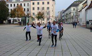 Kirchliche Extremsportler am Ziel: „12 Füße für ein Halleluja“