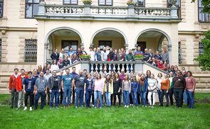 Gruppenfoto von Katholischer Jungend und Katholischer Jungschar im Bildungshaus Schloss Puchberg